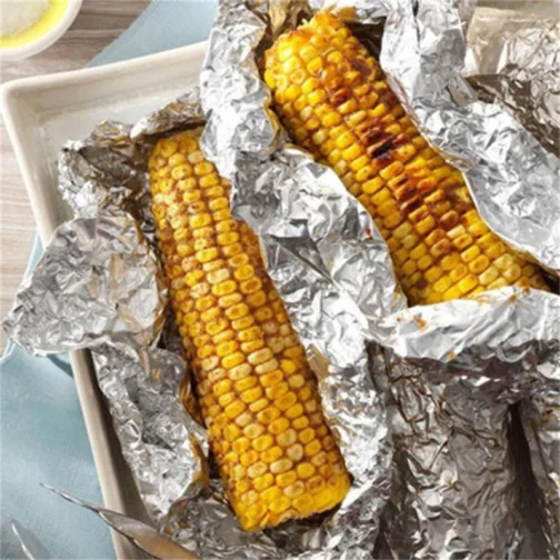 18''x500' Heavy Duty Aluminum Kitchen Foil Rolls 1 Count - Image 2